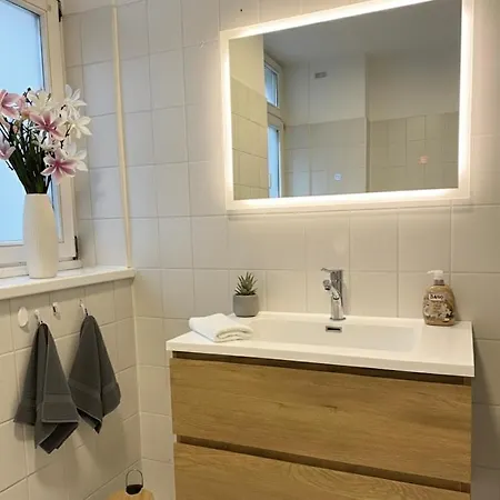 Numi Direkt Im Stadtzentrum Kostenloser Parkplatz Lägenhet *