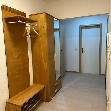 Numi Direkt Im Stadtzentrum Kostenloser Parkplatz