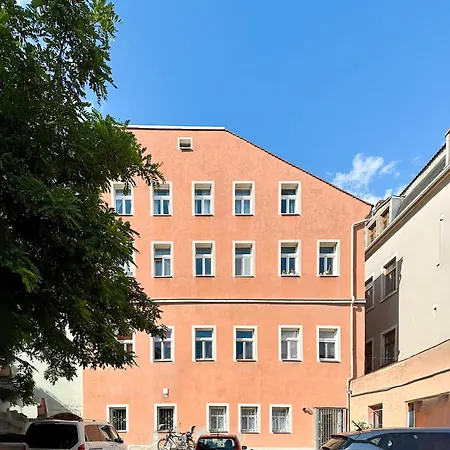 Lägenhet Numi Direkt Im Stadtzentrum Kostenloser Parkplatz