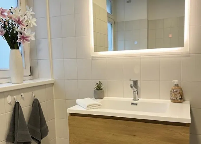 Numi Direkt Im Stadtzentrum Kostenloser Parkplatz شقة *