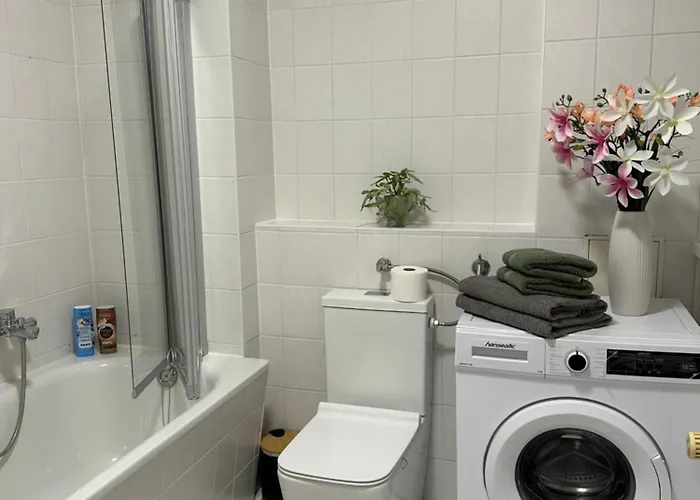 Numi Direkt Im Stadtzentrum Kostenloser Parkplatz شقة *