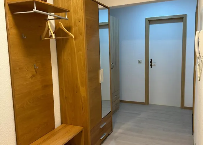 Numi Direkt Im Stadtzentrum Kostenloser Parkplatz